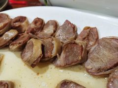 -大宝全猪馆(南京路店)