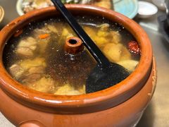 汽锅鸡-滇越乘象云南餐厅(豆各庄店)