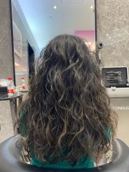 -TONI&GUY