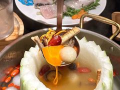 -得意咚瓜·顺德鱼生·冬瓜盅火锅