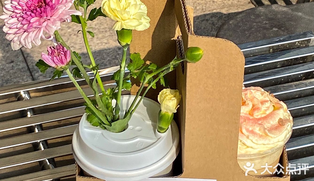 广州|打包一杯带花束盒子咖啡💐浪漫至极‼️
