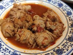 -爆炸头阿姨小四川正宗川味小吃(无任何分店)