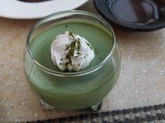 -亮马河饭店翠雅咖啡厅