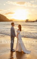 -乐默婚纱摄影工作室