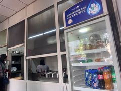 -铁朋小锅米线(玉川巷店)