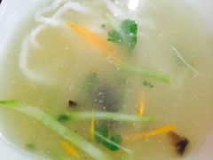 -天天向上素食餐厅(五台山店)