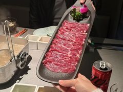 -左庭右院鲜牛肉火锅黑金店(陆家嘴中心店)
