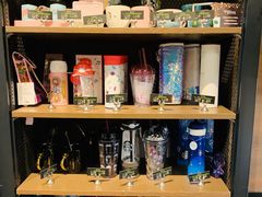 零售区-星巴克(中山广场店)