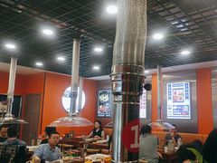 -哈尔滨小酒馆·鲜肉现穿自助烧烤(康新花园店)