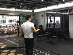 -简·无界健身工作室·运动康复·体态(石厦店)