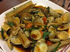 -班赞海鲜市场胖阿姨加工点