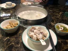 -鱼粤鲜淘米捞·中山脆肉鲩火锅(悦湖会店)