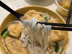 -谭仔米线(皇庭广场店)