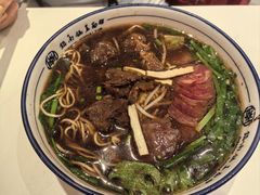 红烧牛肉面-镇南锅盖面馆(解放路店)