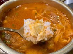 泡菜肥牛汤-本炙炭烤·蒲烧活鳗料理店(金沙洲店)