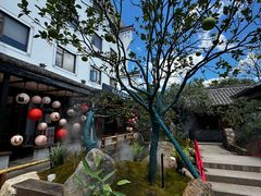 -头上红煨盐鸡·非遗院子餐厅
