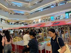-上海世纪汇广场