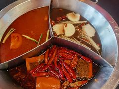 -大龙辣火锅·龙虾·烧烤(湖滨新天地店)