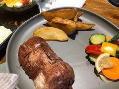 -麦落精酿啤酒餐吧(先农大院店)