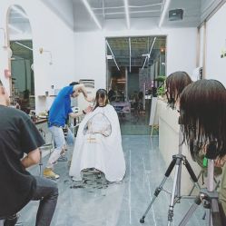 -茶发Salon·烫发染发理发