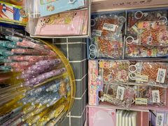-新华书店(泉城路店)