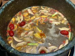 -蘑界·野生菌火锅(深业上城店)