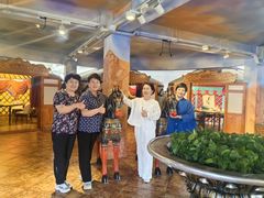 -蒙亨·阿木图赛(乌兰察布天恒广场店)