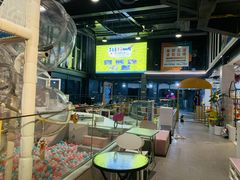 -萨卡屋亲子乐园·餐厅(龙山万物工场店)