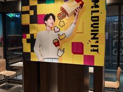 -麦当劳(卫星广场店)