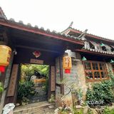 自由早晚乱余生，层楼终究误少年