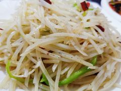 -鑫瑞川味餐厅·缸子肉