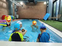 -IBOBI亲子游泳俱乐部(华侨城中心)