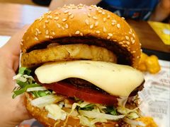 照烧凤梨牛肉特堡-The Habit Burger Grill 哈比特汉堡(世博店)
