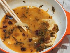 -小六鱼你.下饭酸菜鱼(益田假日广场店)