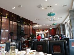 大堂-忘情水鱼头·鲜鱼火锅(滨江中路店)