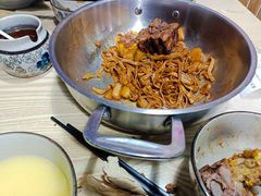 -内蒙焖面大盆骨餐馆(山大路店)
