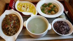 -莲生母婴月子中心(清水河公园店)