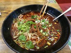 -朝阳路拉面店