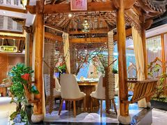 -万重锦·人文川菜馆(骡马市店)