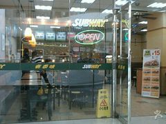 门面-赛百味SUBWAY(凯德mall大峡谷店)