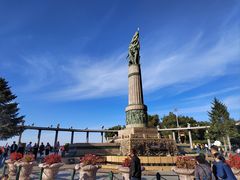 -人民防洪胜利纪念塔