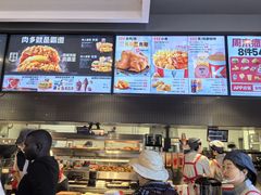 -百联奥特莱斯广场(南京店)