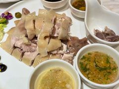 白切文昌鸡-闻见中国海南菜(K11店)