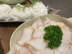 深海响螺片-得意咚瓜·顺德鱼生·冬瓜火锅(深圳首店)