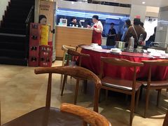 大堂-董厨煨汤馆(车站路店)