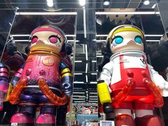 -泡泡玛特POPMART(侨福芳草地店)