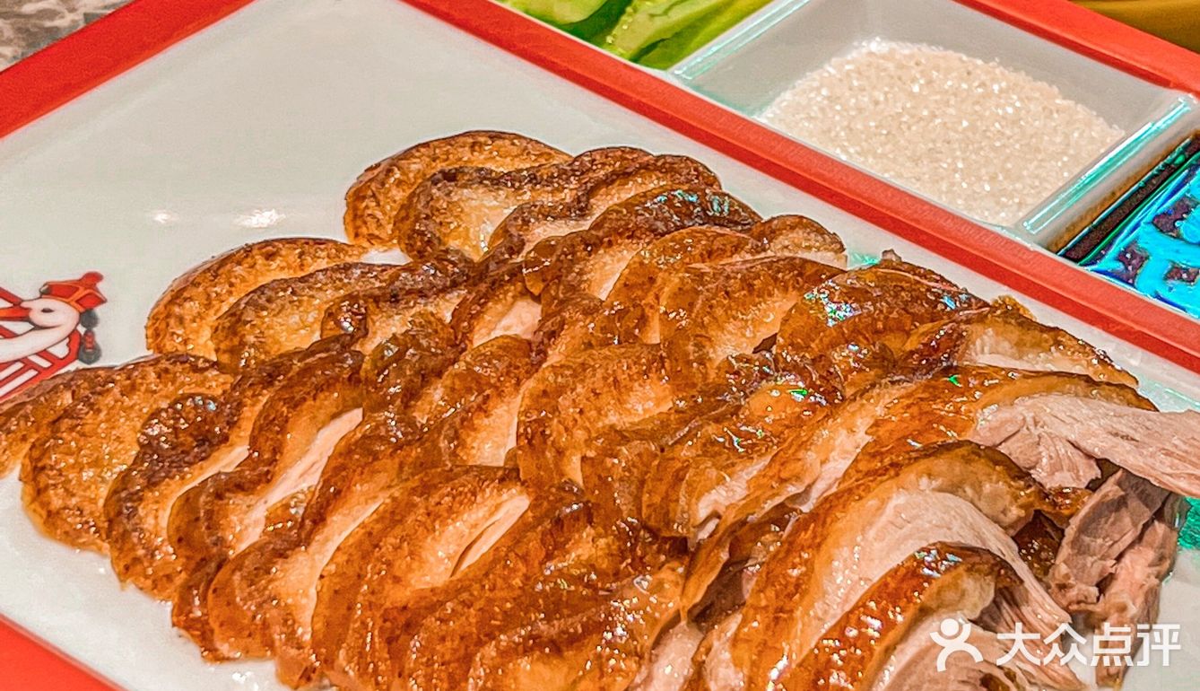 小龙虾和烤鸭这对CP，一下子撞进了我心坎里了！