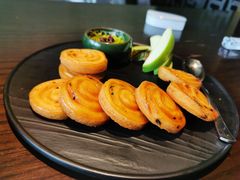鹅肝葱油饼-九里云松·天香餐厅