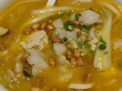 -渝是乎酸菜鱼(龙旗购物中心店)