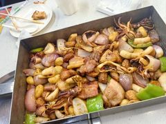 -老东镇啤酒屋海鲜加工·蒸汽海鲜·海鲜烧烤(台东店)